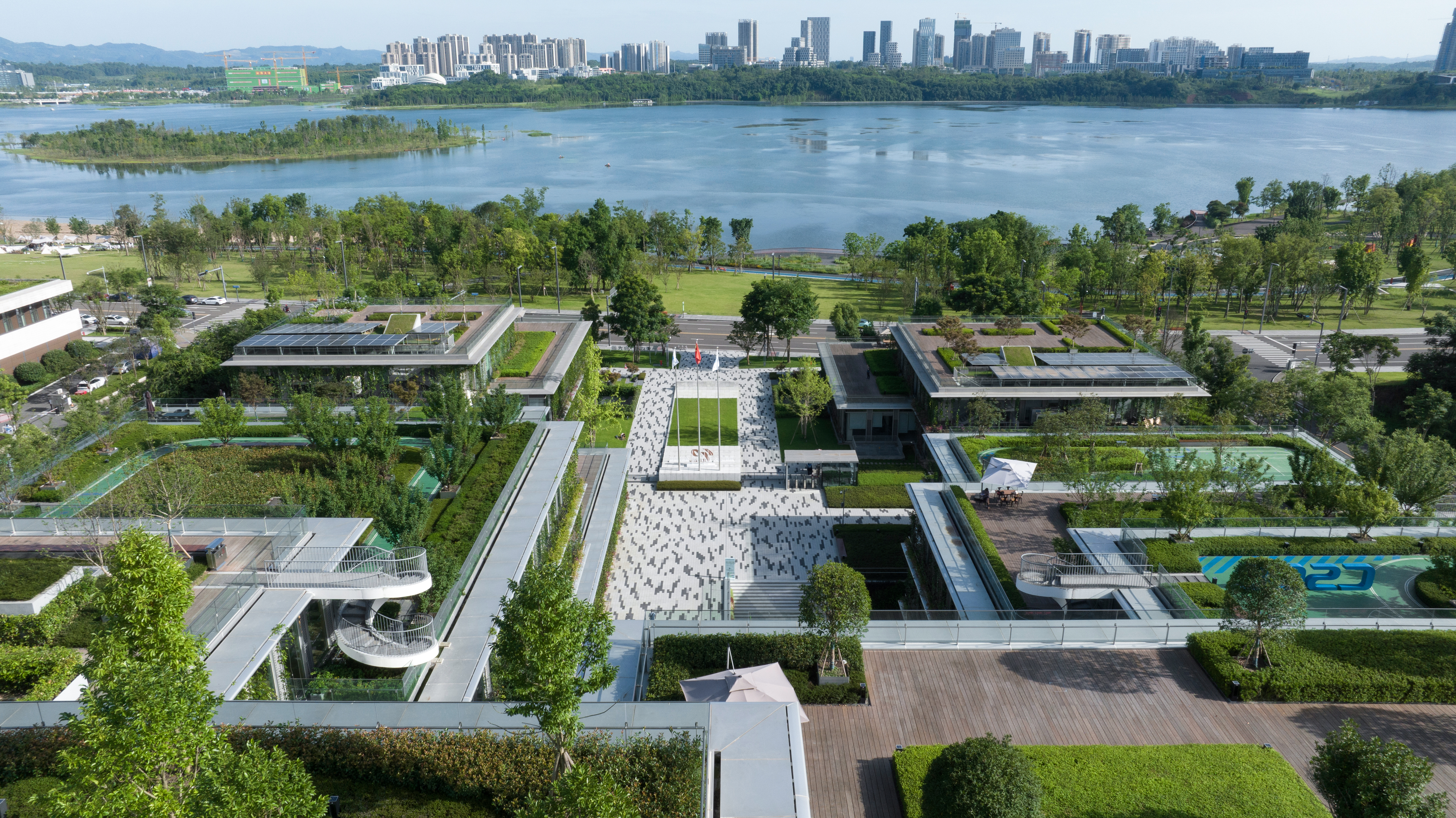 经典项目案例1：中建滨湖设计总部项目实景照片1.jpg