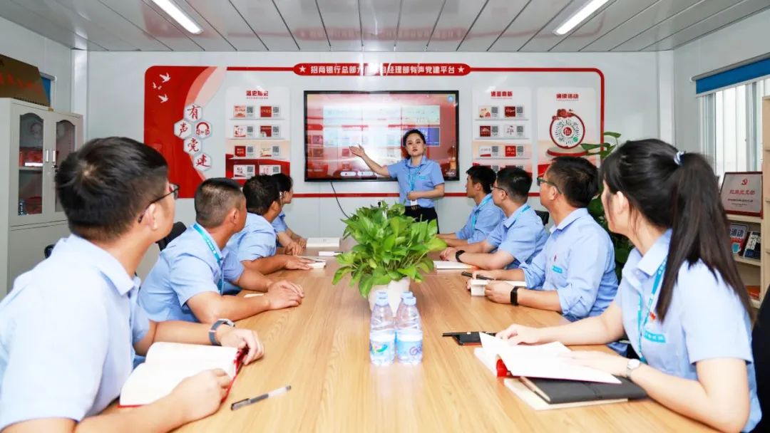 3中建八局.jpg 3中建八局.jpg