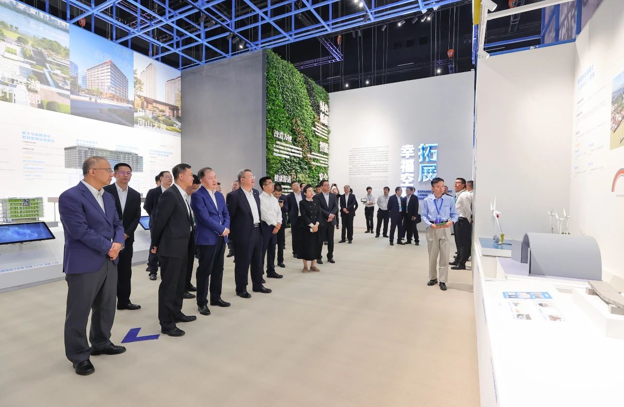 科技展1.jpg 科技展1.jpg