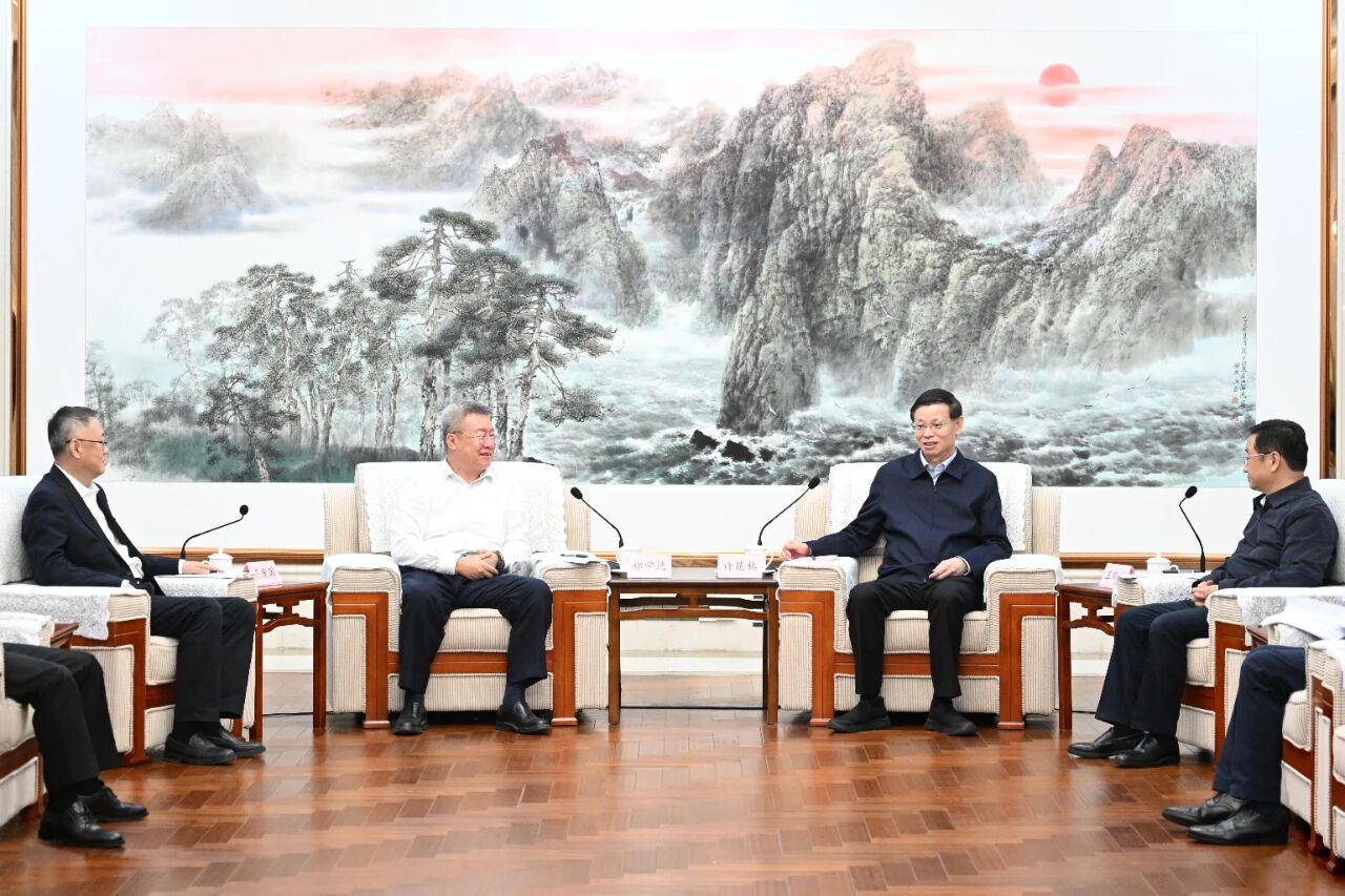 郑123.jpg 郑123.jpg