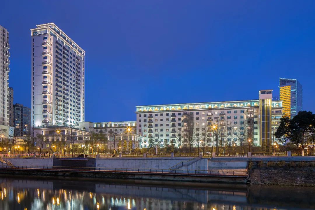 西南2.jpg 西南2.jpg