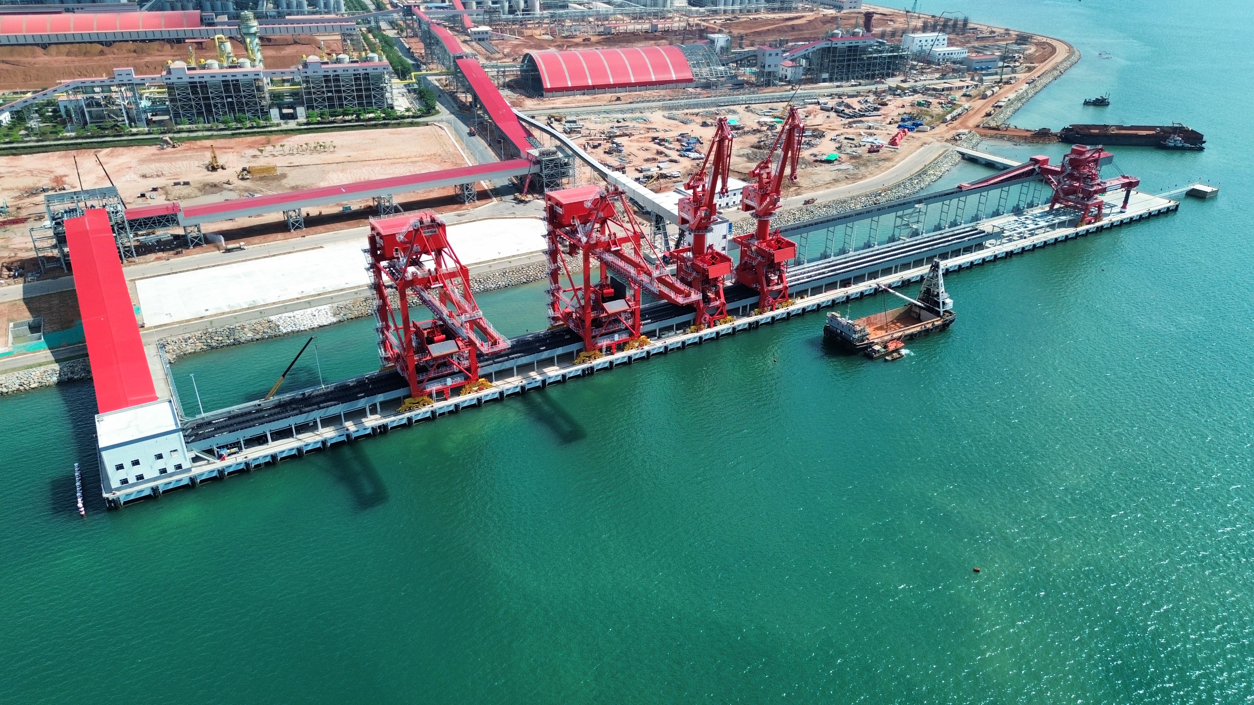 项目全景图.jpg 项目全景图.jpg