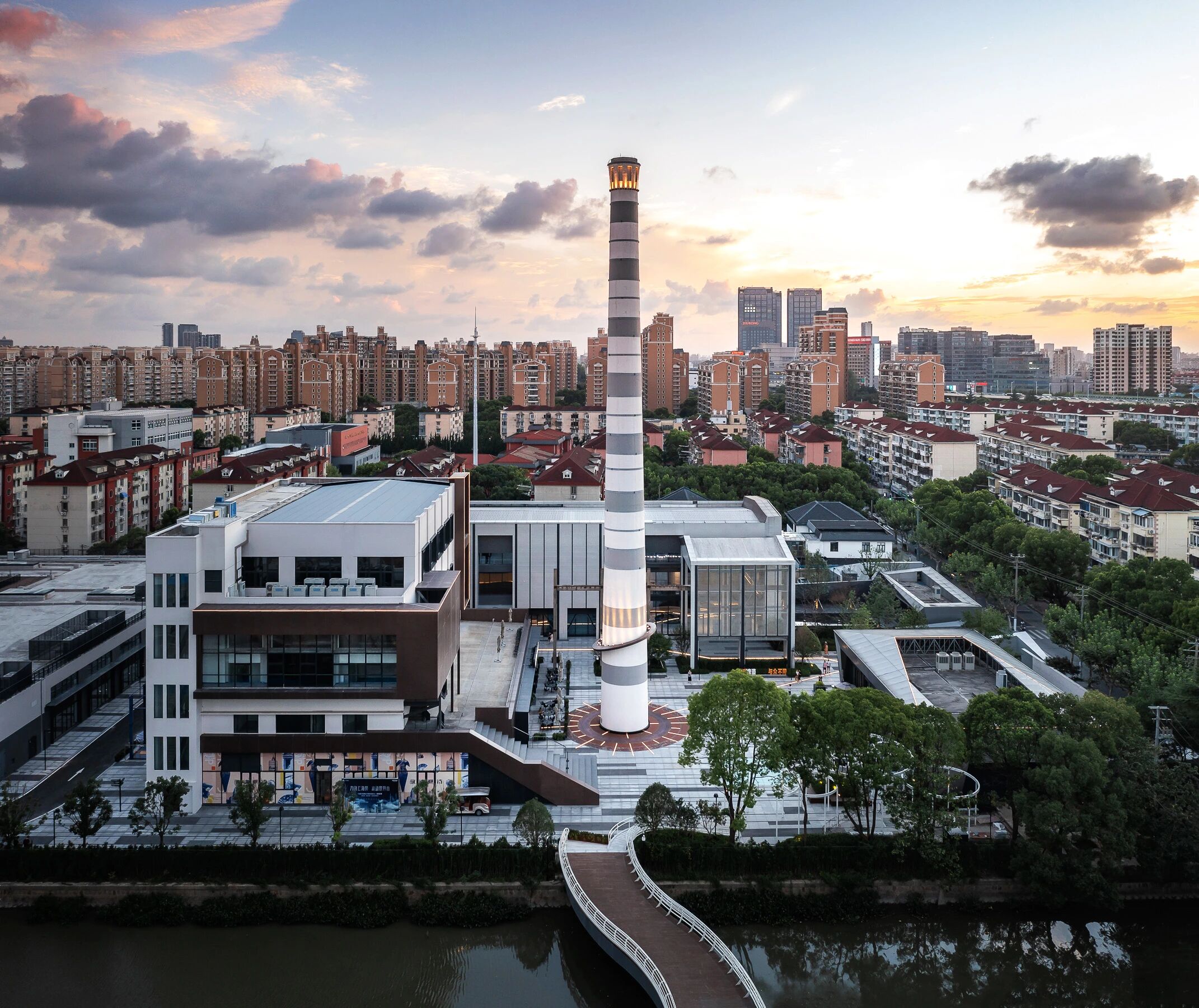 老酒厂444.jpg 老酒厂444.jpg