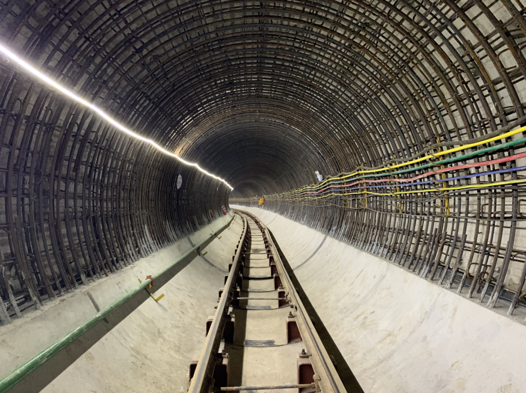 深邃333.png 深邃333.png