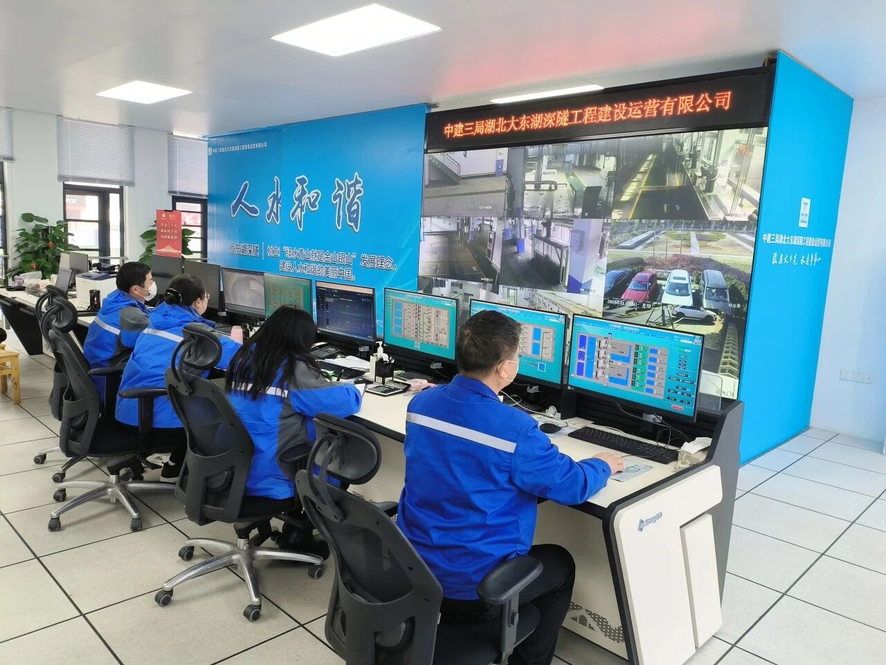 深邃777.jpg 深邃777.jpg