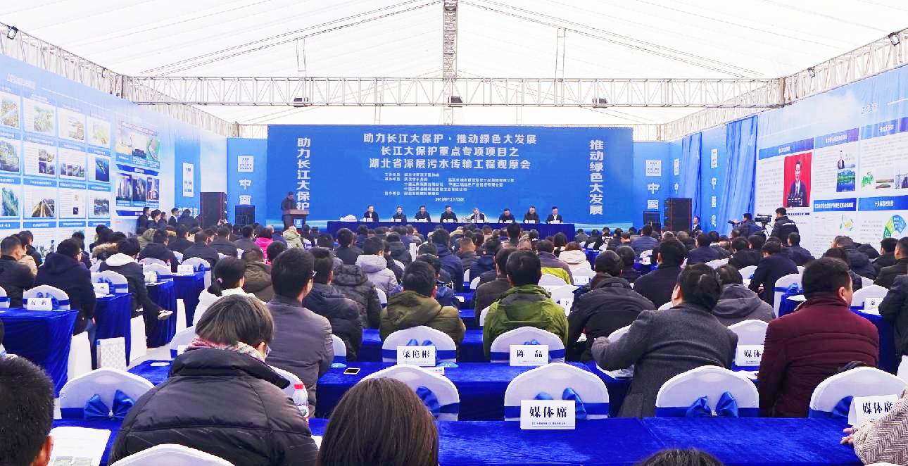 深邃999.png 深邃999.png