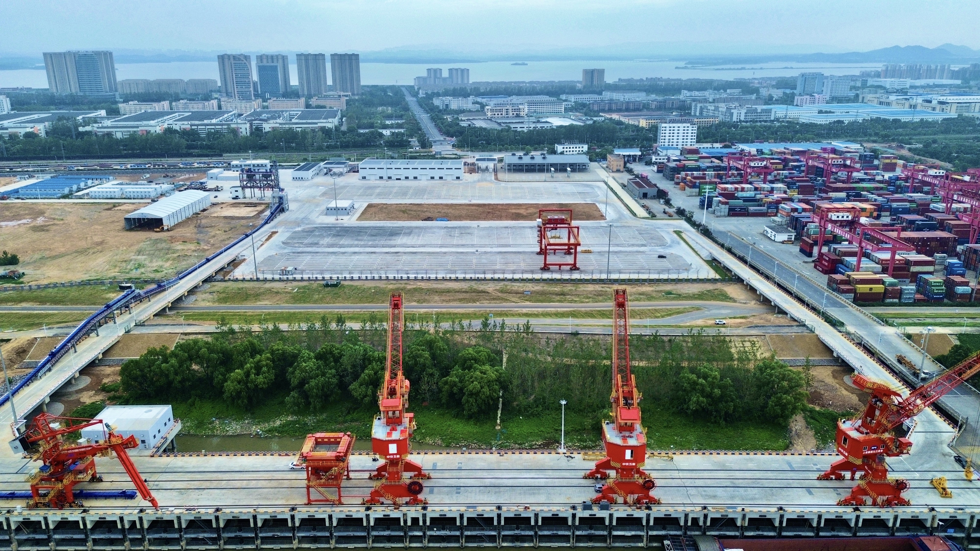 项目全景图1.jpg 项目全景图1.jpg