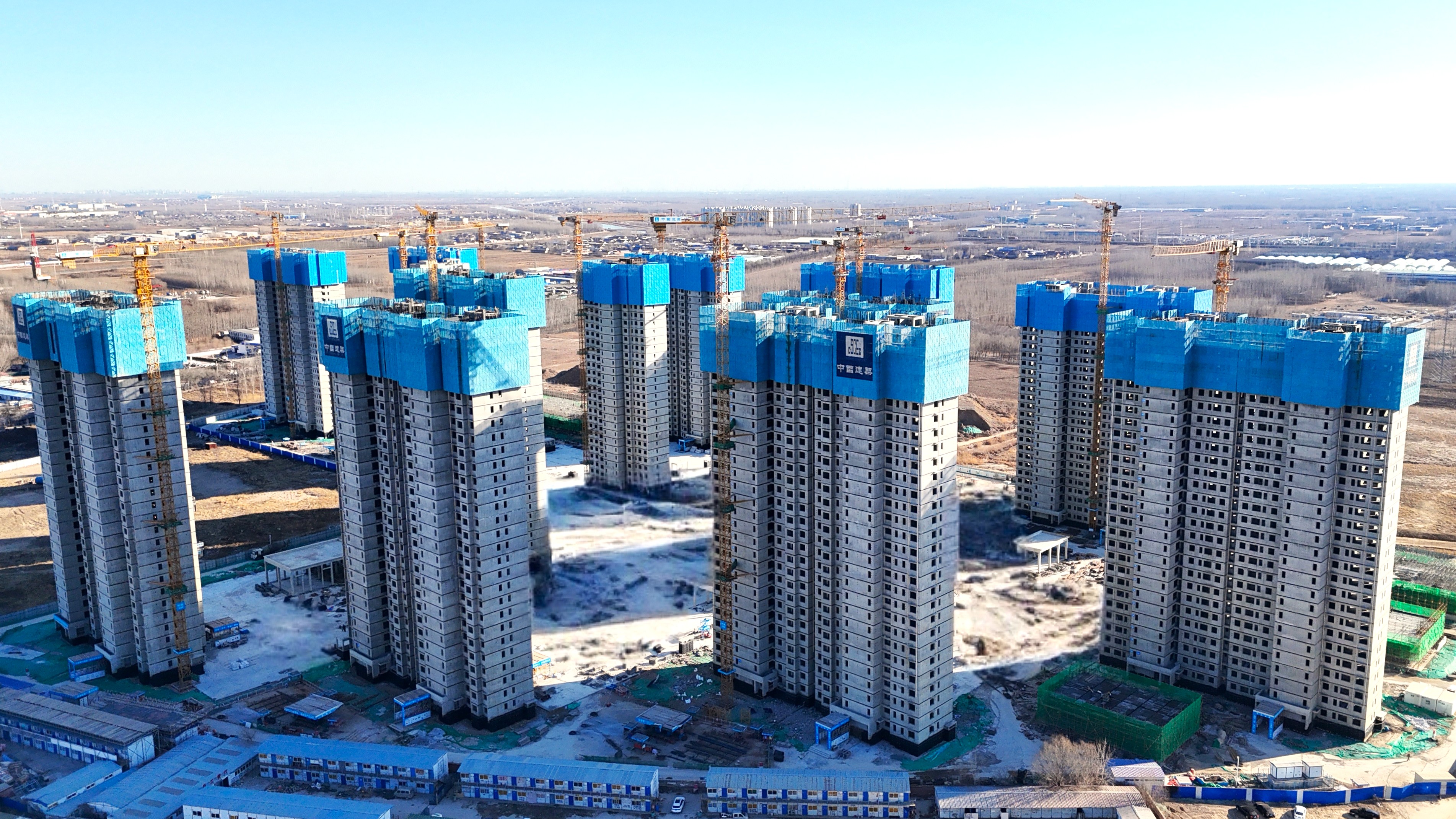 0106【av国产】-发展公司北小营棚户区改造项目主体结构全面封顶.jpg 0106【av国产】-发展公司北小营棚户区改造项目主体结构全面封顶.jpg